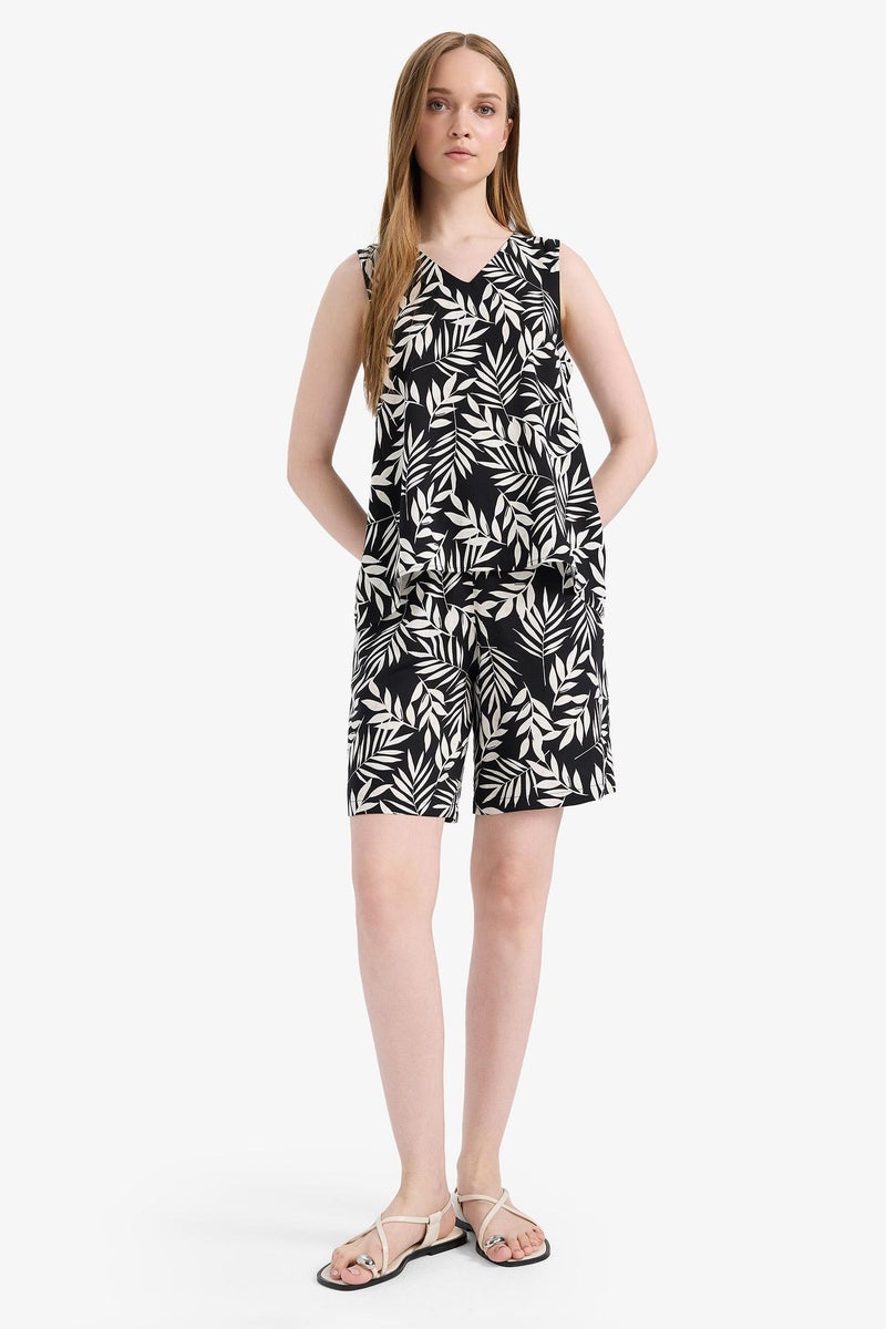 DeFacto Black Woman Regular Fit Short Leg Shorts Casual - Image 3